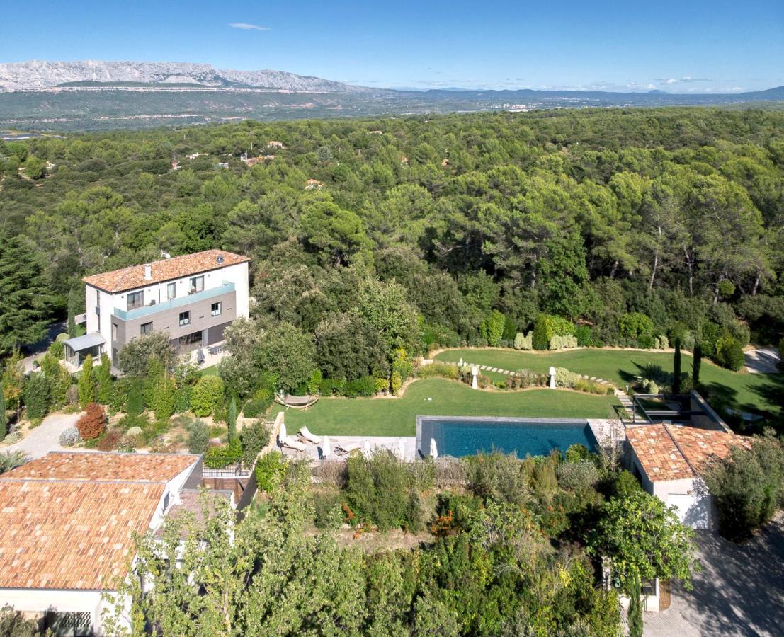 Domaine Rampale Bed & Breakfast Fuveau Exterior photo